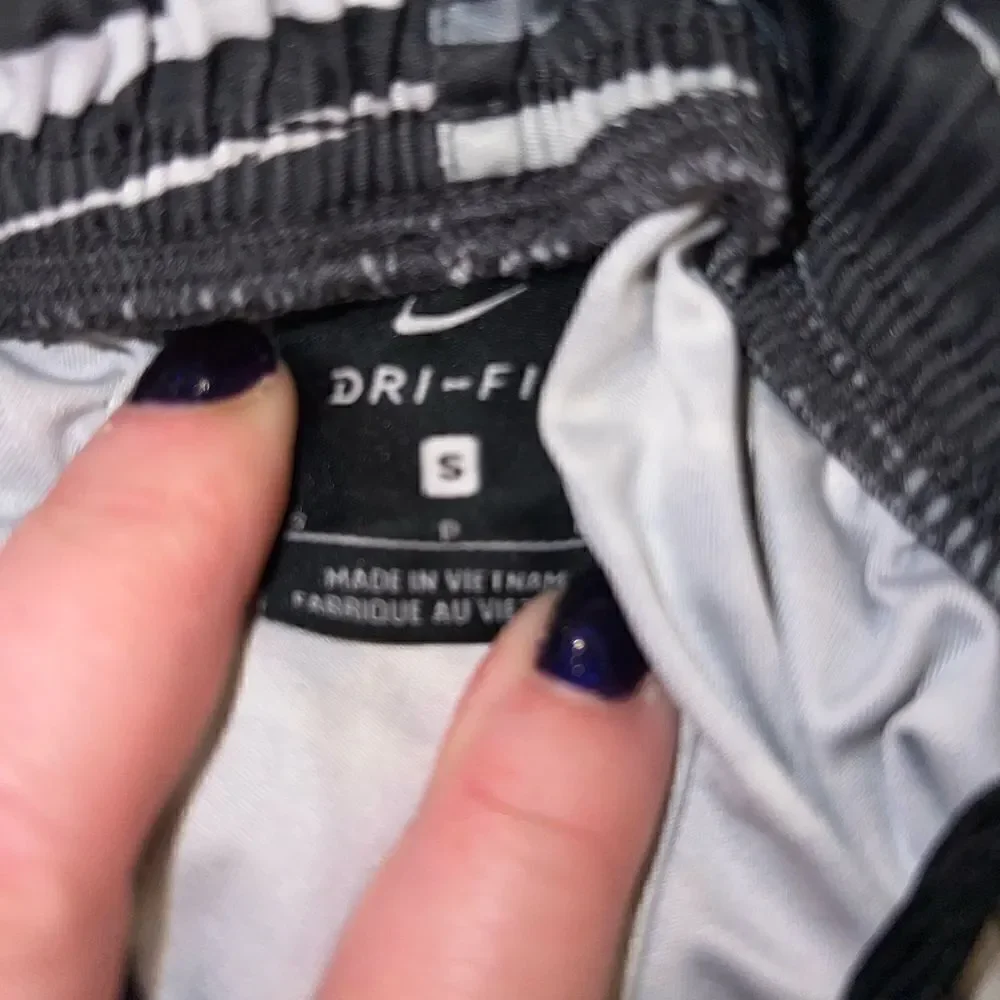 Nike Drifit black, grey and white basketball‎ shorts youth size small